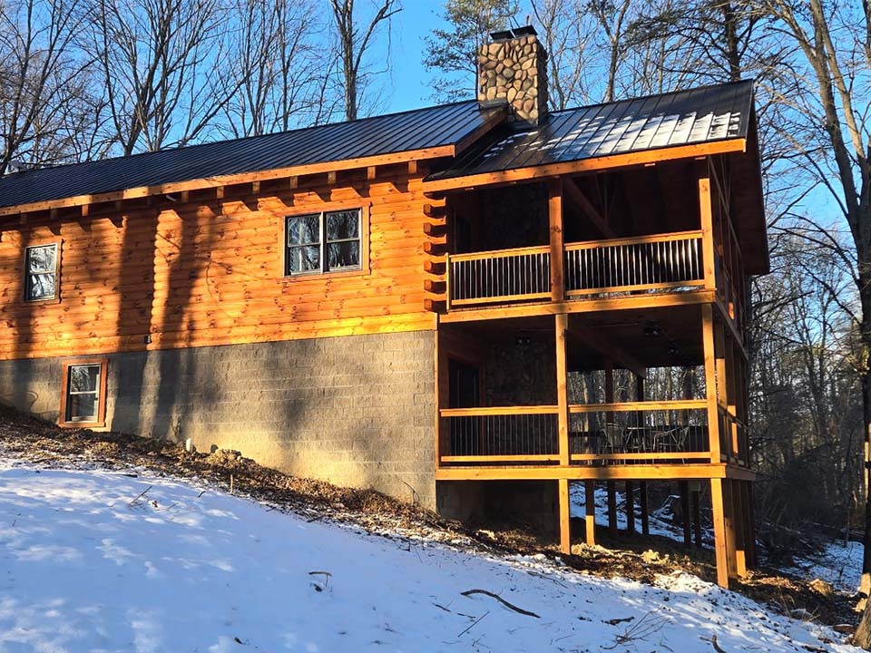 WILDLIFE ESCAPES CABIN New family cabin rental in Hocking Hills Ohio